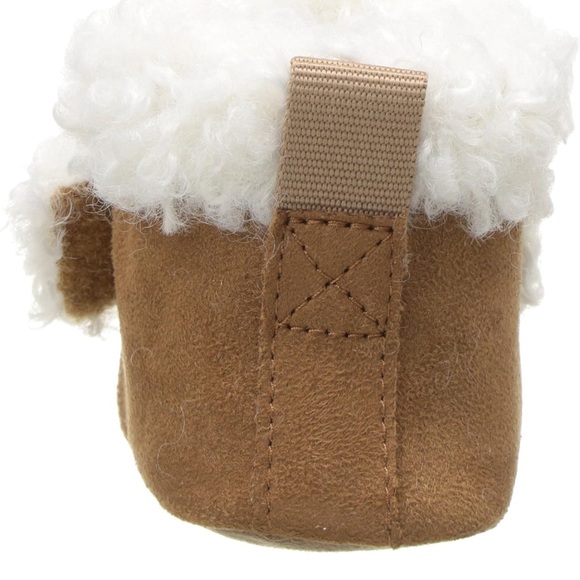 Infants UGG booties size 4/5 - Picture 5 of 5